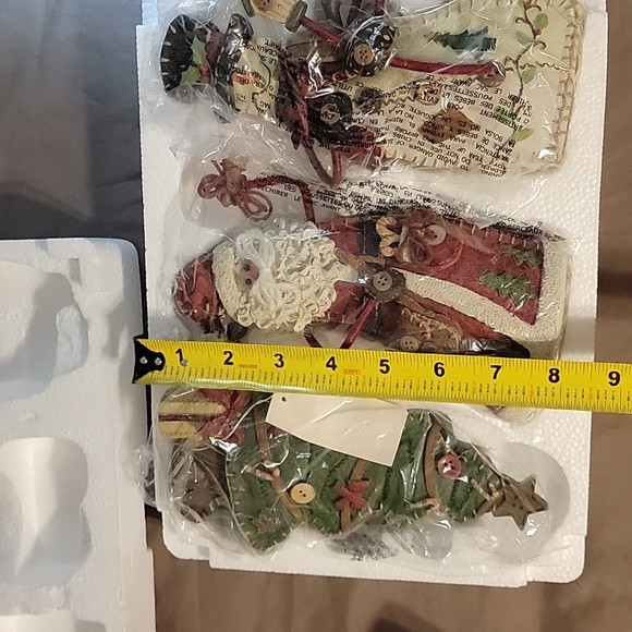 Home Interior Christmas Set - Picture 11 of 12